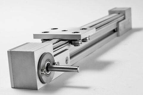 Lineární technika je naše parketa